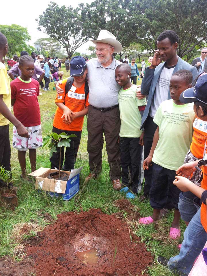 Afrika 2011MotherTreeJubileum52 720x960